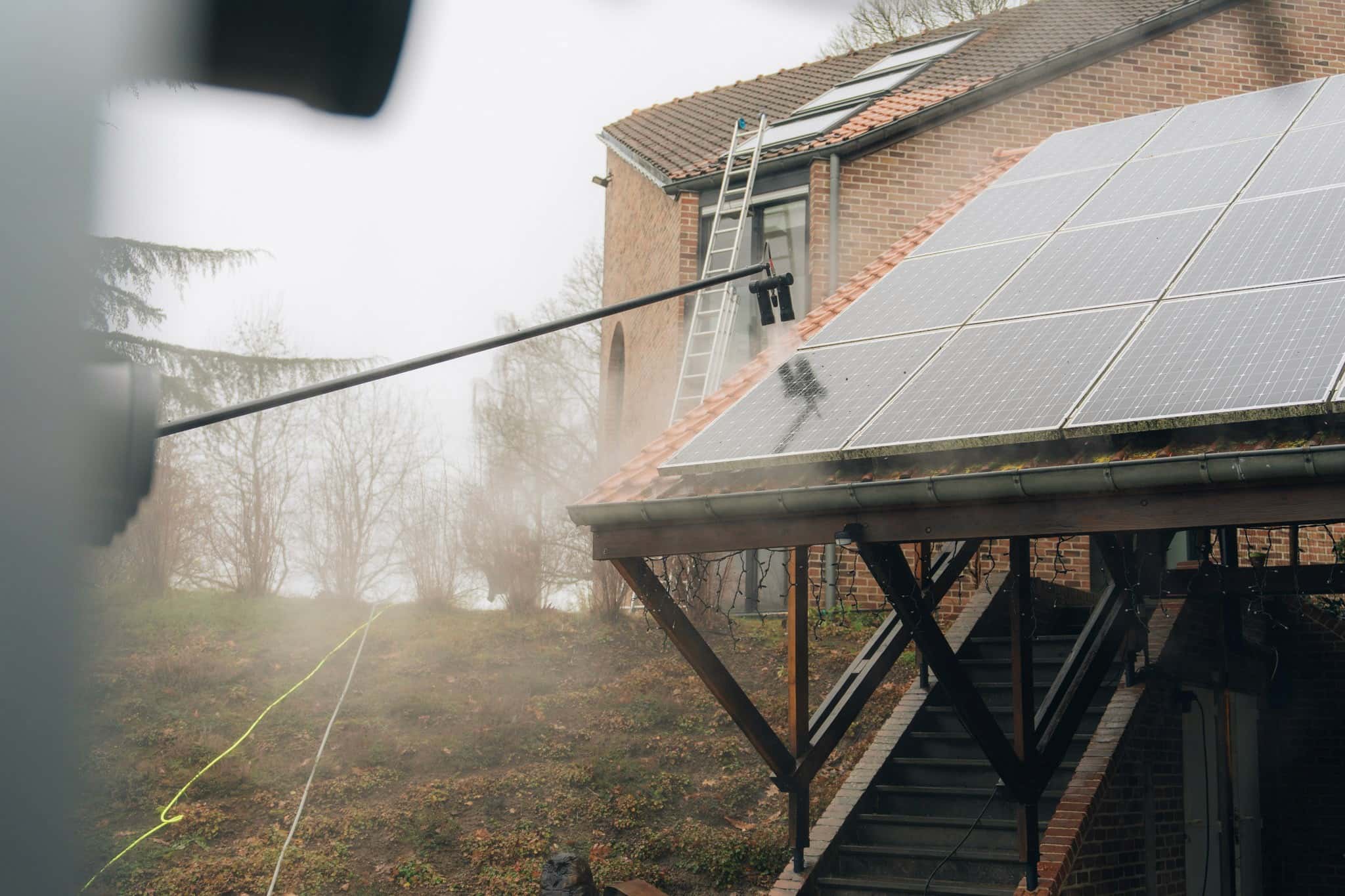 dv cleaning, zonnepanelen sfeer, graffo fotografie